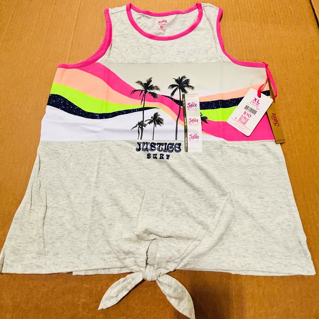 Assorted Wlmrt Kids Apparel - (500 Pcs Per Pallet) - Image 14