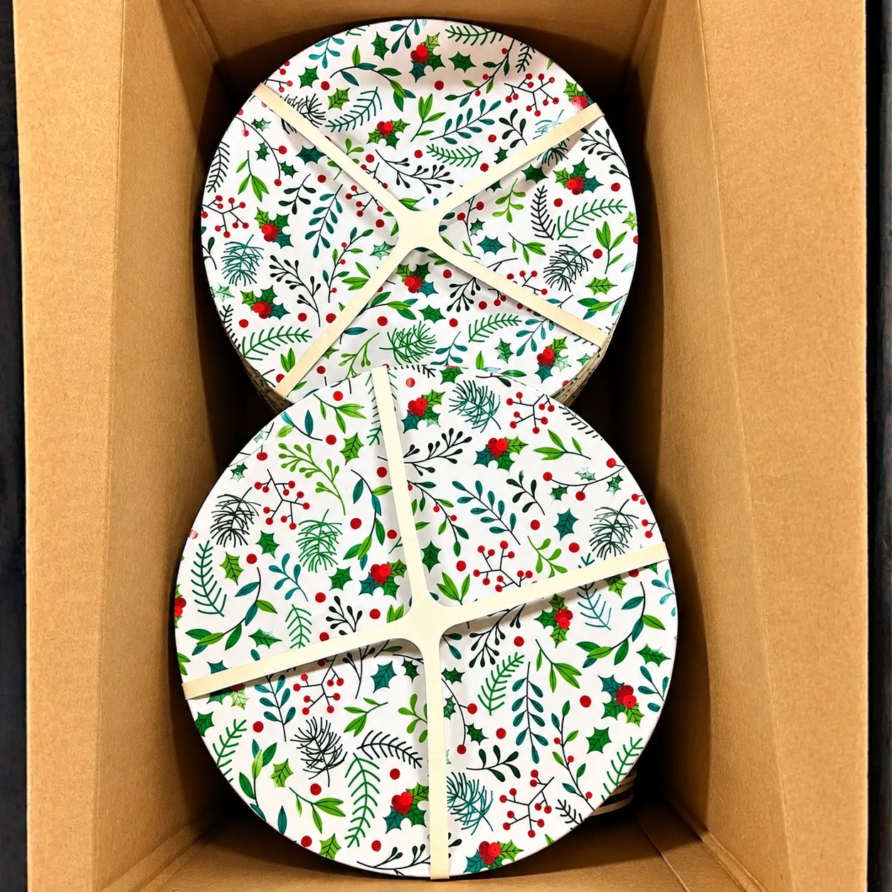 Christmas Holiday Winter 10.5 Melamine Dinner Plates w/Holly & Pine 4 Pack (156 Pcs Lot) - Image 2