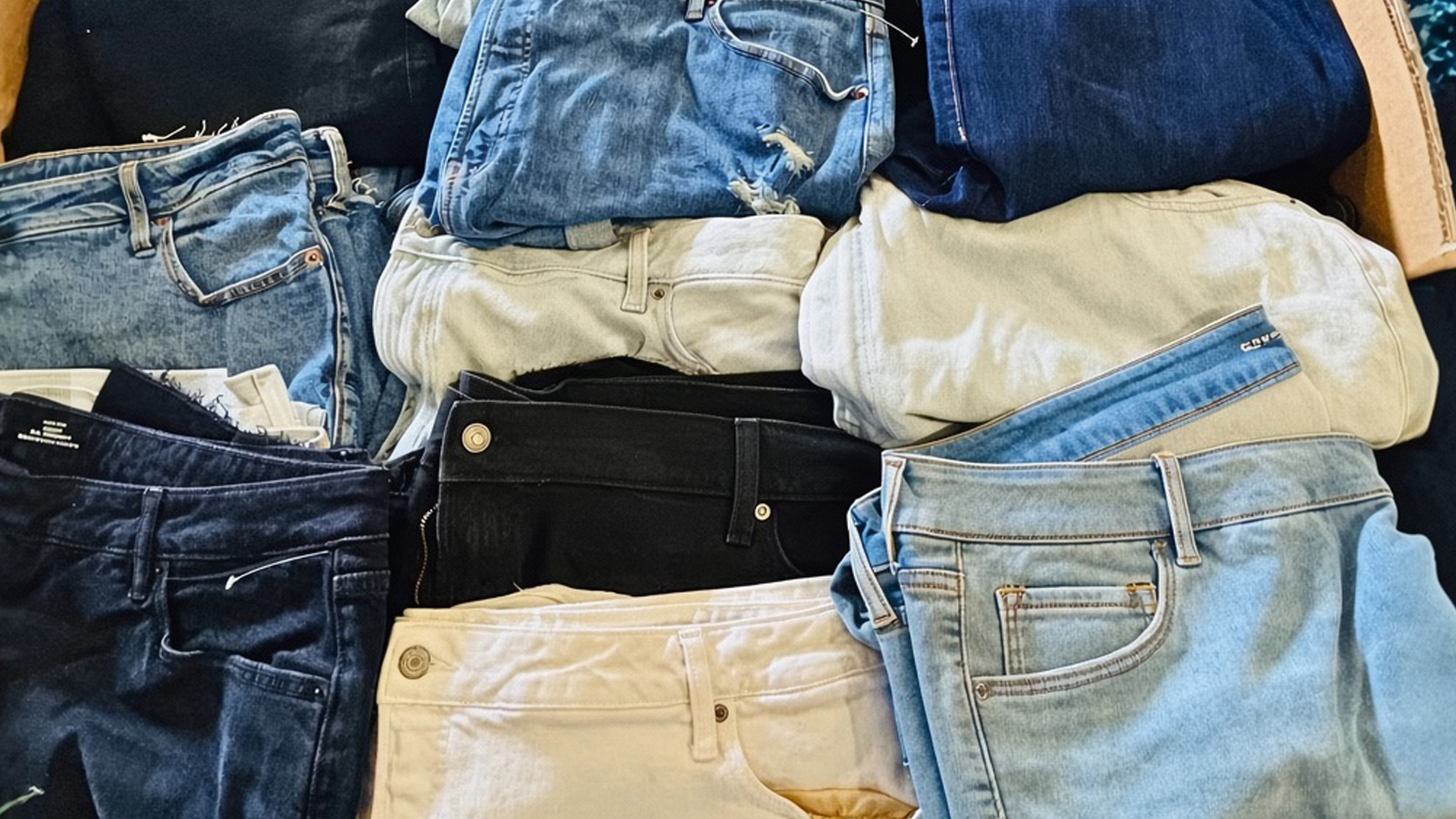 Old N@vy PLUS SIZE Bottoms, Jeans, Shorts (200 Pcs Per Pallet)