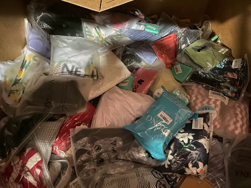 Apparel & Home Mix – Lawn & Garden, Toys, Kitchen & More - Image 90