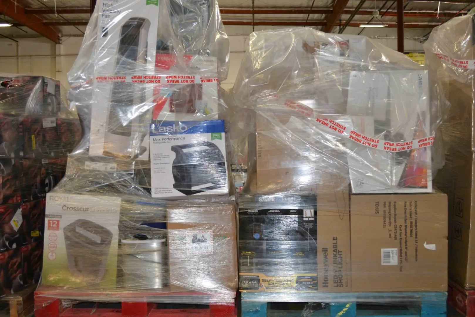 Mostly Kitchen Appliances & Vacuums and More - Image 7