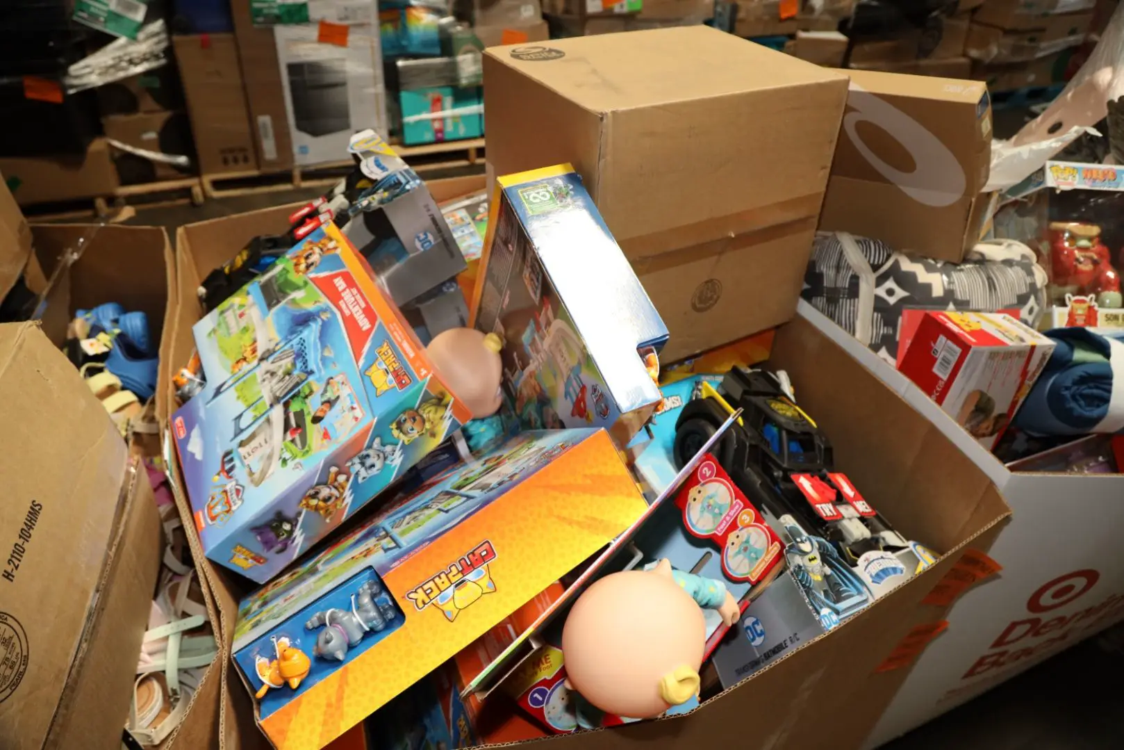 Raw TGT Department Store Return Load - Image 14