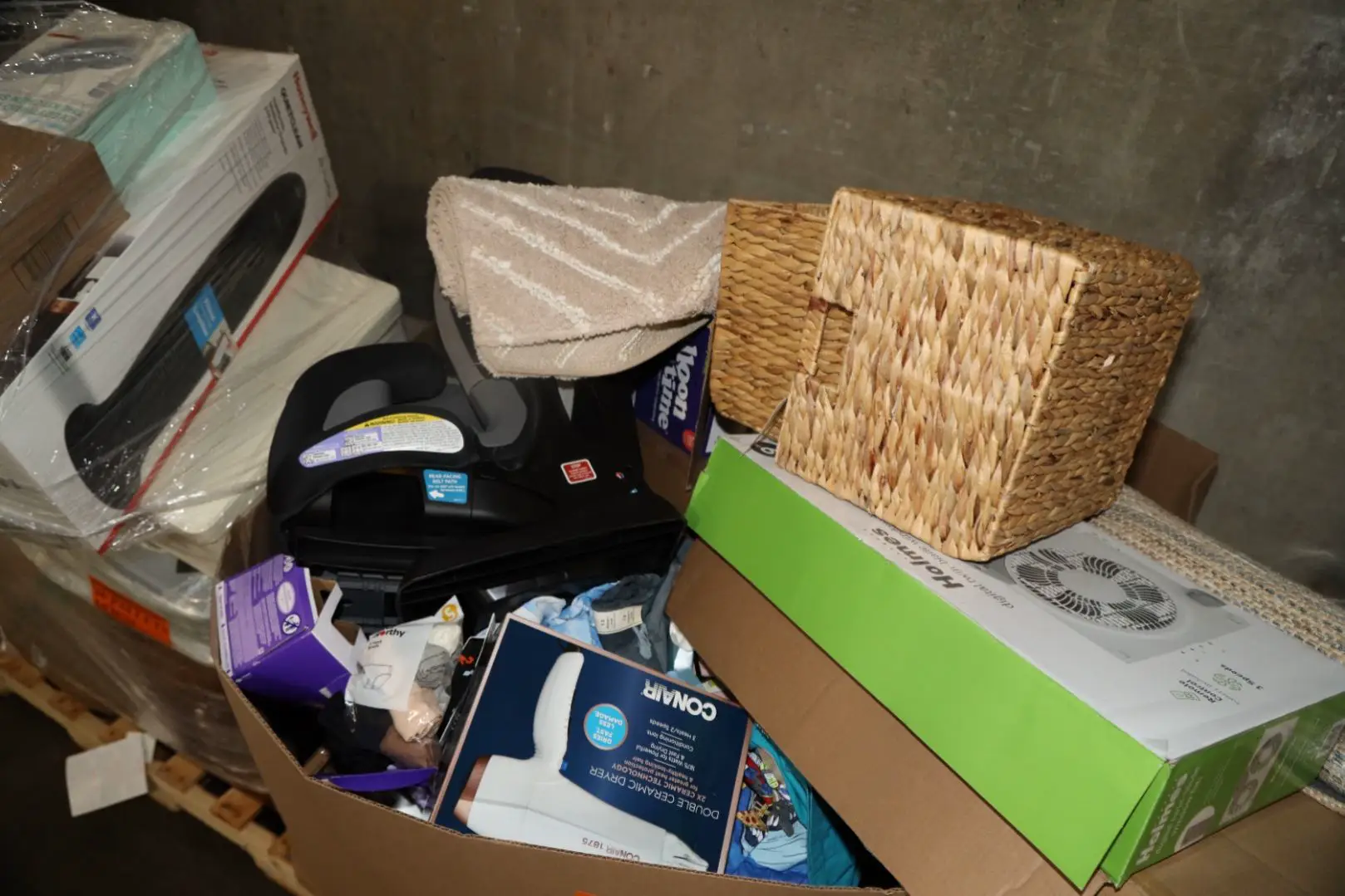 Raw TGT Department Store Return Load - Image 22