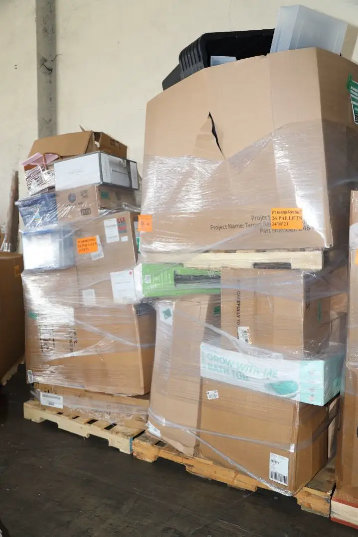 Raw TGT Department Store Return Load - Image 43