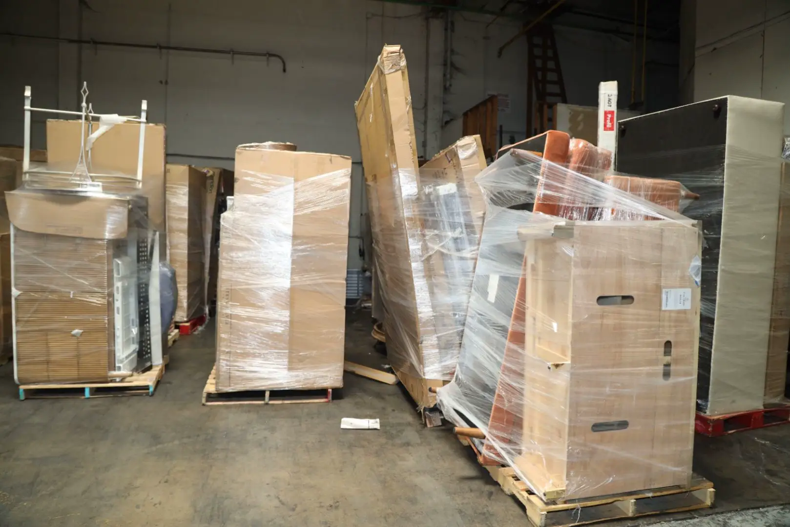 WYF Liquidation Returns - Larger Items - Image 15