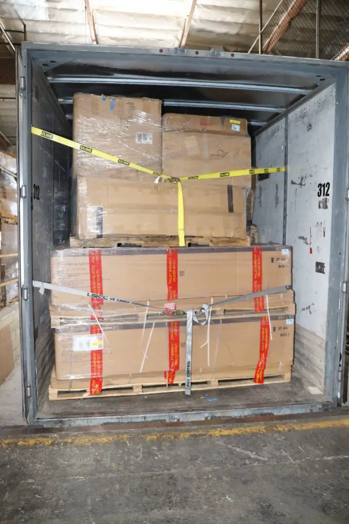 WYF Liquidation Returns - Larger Items - Image 5
