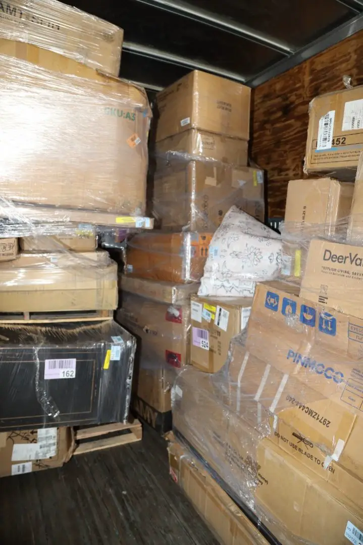 WYF Liquidation Returns - Smaller Items - Image 6
