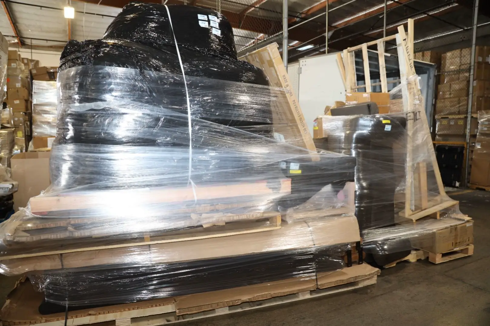 WYF Liquidation Returns - Larger Items - Image 19