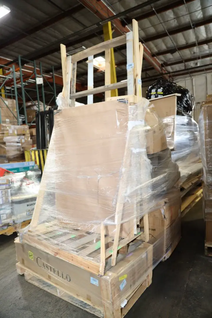 WYF Liquidation Returns - Larger Items - Image 20